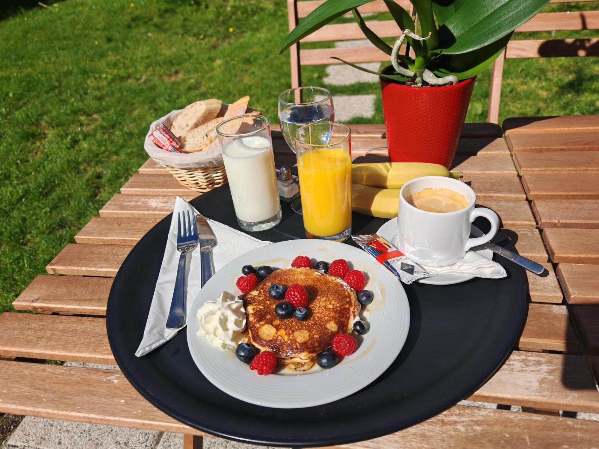 Le Jardin Cafe Acomodação com café da manhã Bordéus Exterior foto